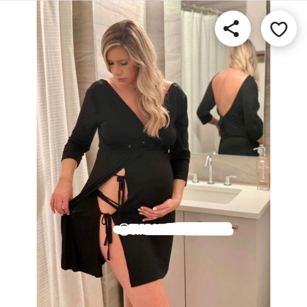 Labor and birthing gown